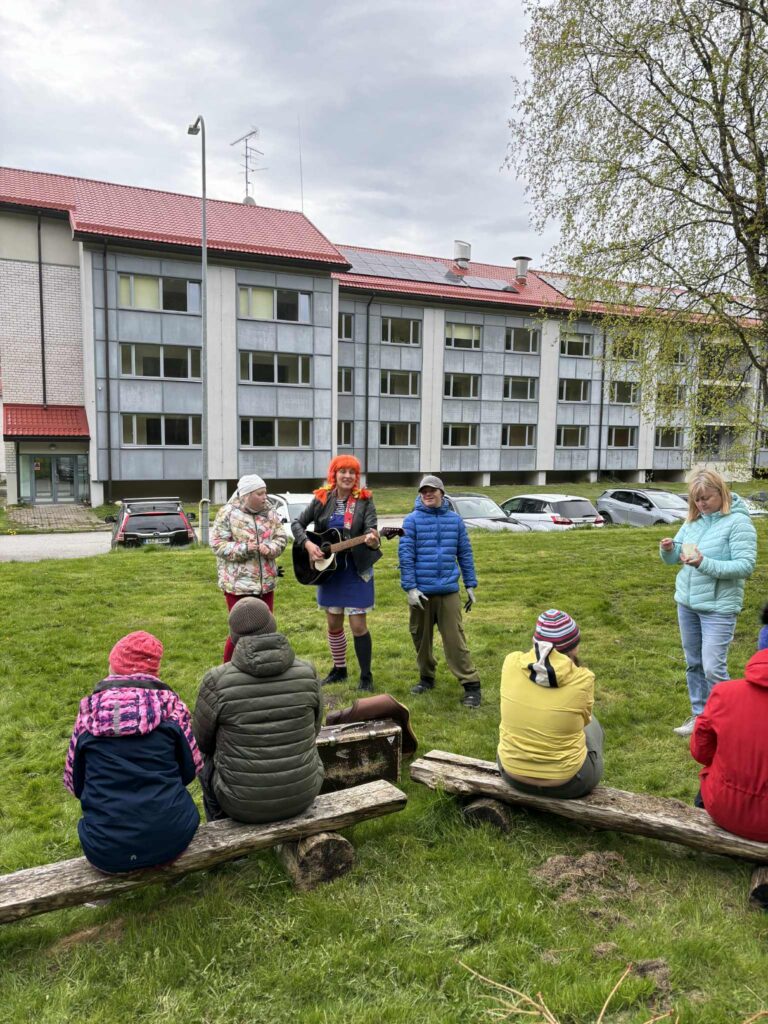 a3f47296-5b8e-4f52-8b17-de1dfe03a709