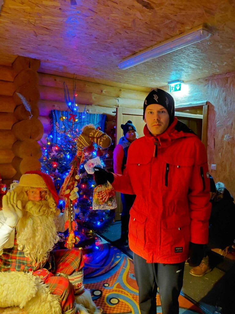 att.8pSmGKqyGTONeLuqBqDcT8HsgJHXZT73YQ1lJxyzxwo