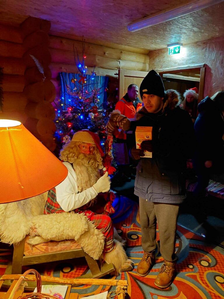 att._tPy8rczQj9M6ZLN3ennL4aB9XsGgYH4IZAiZ2_wmtg